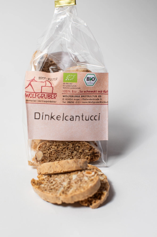Verpackte Dinkelcantucci aus Hofladen.